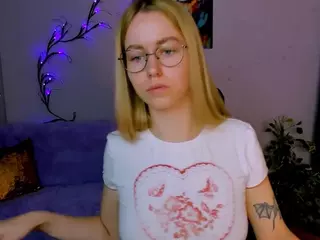 laura-queen's Live Sex Cam Show