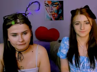 laura-queen's Live Sex Cam Show