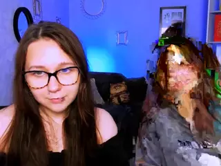 laura-queen's Live Sex Cam Show