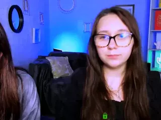 laura-queen's Live Sex Cam Show