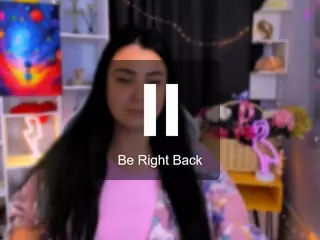 laura-queen's Live Sex Cam Show