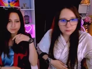 laura-queen's Live Sex Cam Show