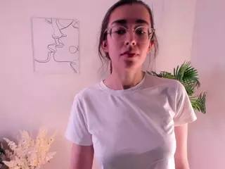 OdetteBooby's Live Sex Cam Show