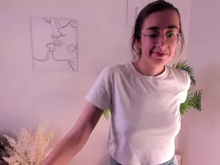 OdetteBooby's Live Sex Cam Show