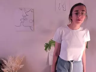 OdetteBooby's Live Sex Cam Show
