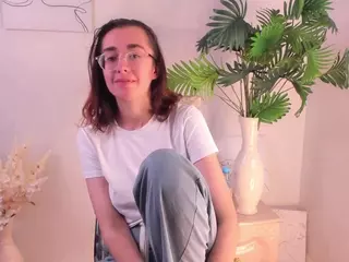 OdetteBooby's Live Sex Cam Show