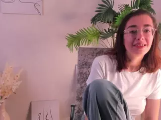 OdetteBooby's Live Sex Cam Show