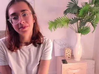 OdetteBooby's Live Sex Cam Show