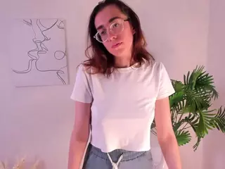 OdetteBooby's Live Sex Cam Show