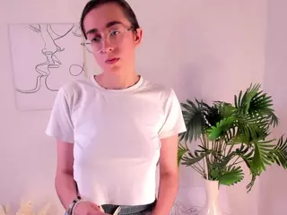 OdetteBooby's Live Sex Cam Show