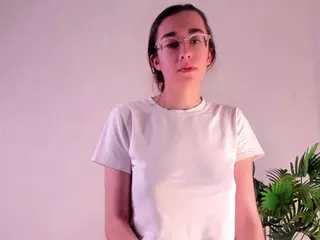 OdetteBooby's Live Sex Cam Show