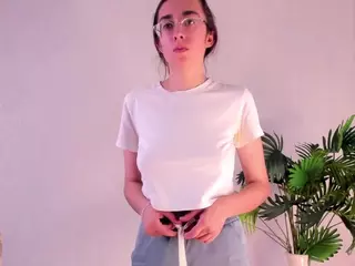 OdetteBooby's Live Sex Cam Show