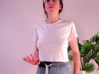 OdetteBooby's Live Sex Cam Show