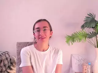 OdetteBooby's Live Sex Cam Show