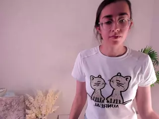 OdetteBooby's Live Sex Cam Show