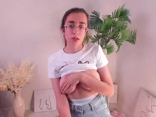 OdetteBooby's Live Sex Cam Show