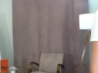 CweneHanks's Live Sex Cam Show