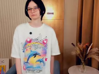 DieraConnett's Live Sex Cam Show