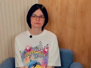 DieraConnett's Live Sex Cam Show