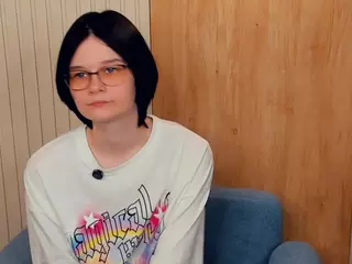 DieraConnett's Live Sex Cam Show