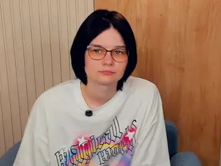 DieraConnett's Live Sex Cam Show