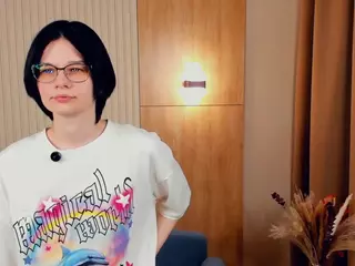 DieraConnett's Live Sex Cam Show
