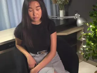 EadlinDenmark's Live Sex Cam Show