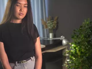 EadlinDenmark's Live Sex Cam Show