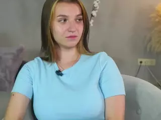 ElvinaCroswell's Live Sex Cam Show