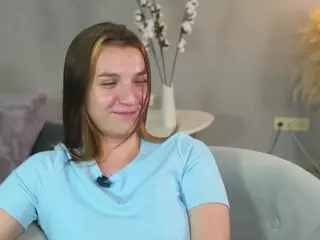 ElvinaCroswell's Live Sex Cam Show