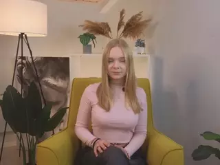 GlennaHartford's Live Sex Cam Show
