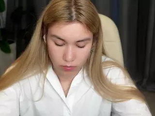 HollisCrafton's Live Sex Cam Show