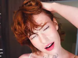 Emma's Live Sex Cam Show