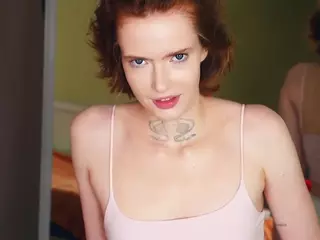 Emma's Live Sex Cam Show