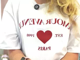 PrimroseEast's Live Sex Cam Show