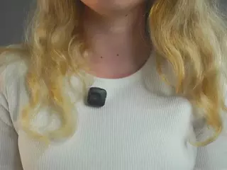 PrimroseEast's Live Sex Cam Show