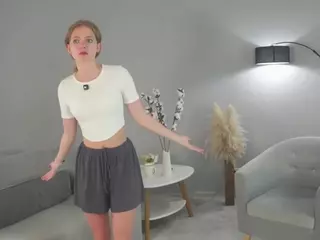 PrimroseEast's Live Sex Cam Show