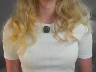 PrimroseEast's Live Sex Cam Show