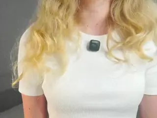 PrimroseEast's Live Sex Cam Show
