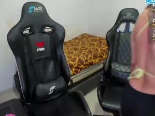 Max_konny's Live Sex Cam Show