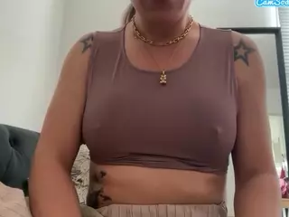 zoetaylorxxx's Live Sex Cam Show
