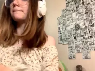 AccaDevon's Live Sex Cam Show