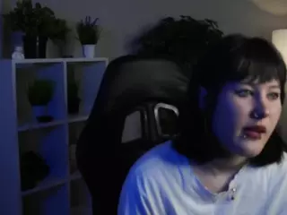 CweneHerrin's Live Sex Cam Show