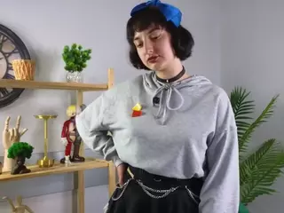 DorisGoodsell's Live Sex Cam Show