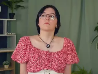 ErleneBorer's Live Sex Cam Show