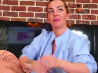 MissSerenity's Live Sex Cam Show