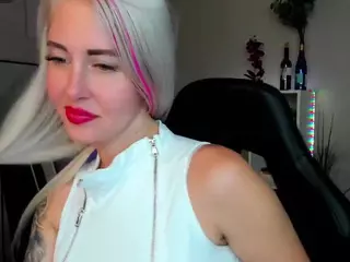 NastasyaCute's Live Sex Cam Show