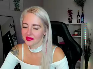 NastasyaCute's Live Sex Cam Show
