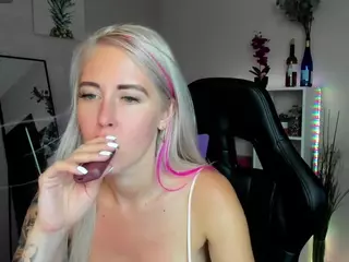 NastasyaCute's Live Sex Cam Show