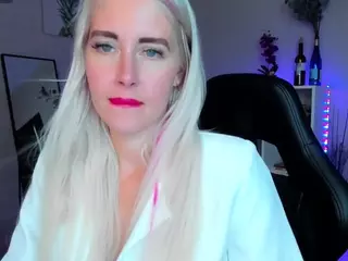NastasyaCute's Live Sex Cam Show